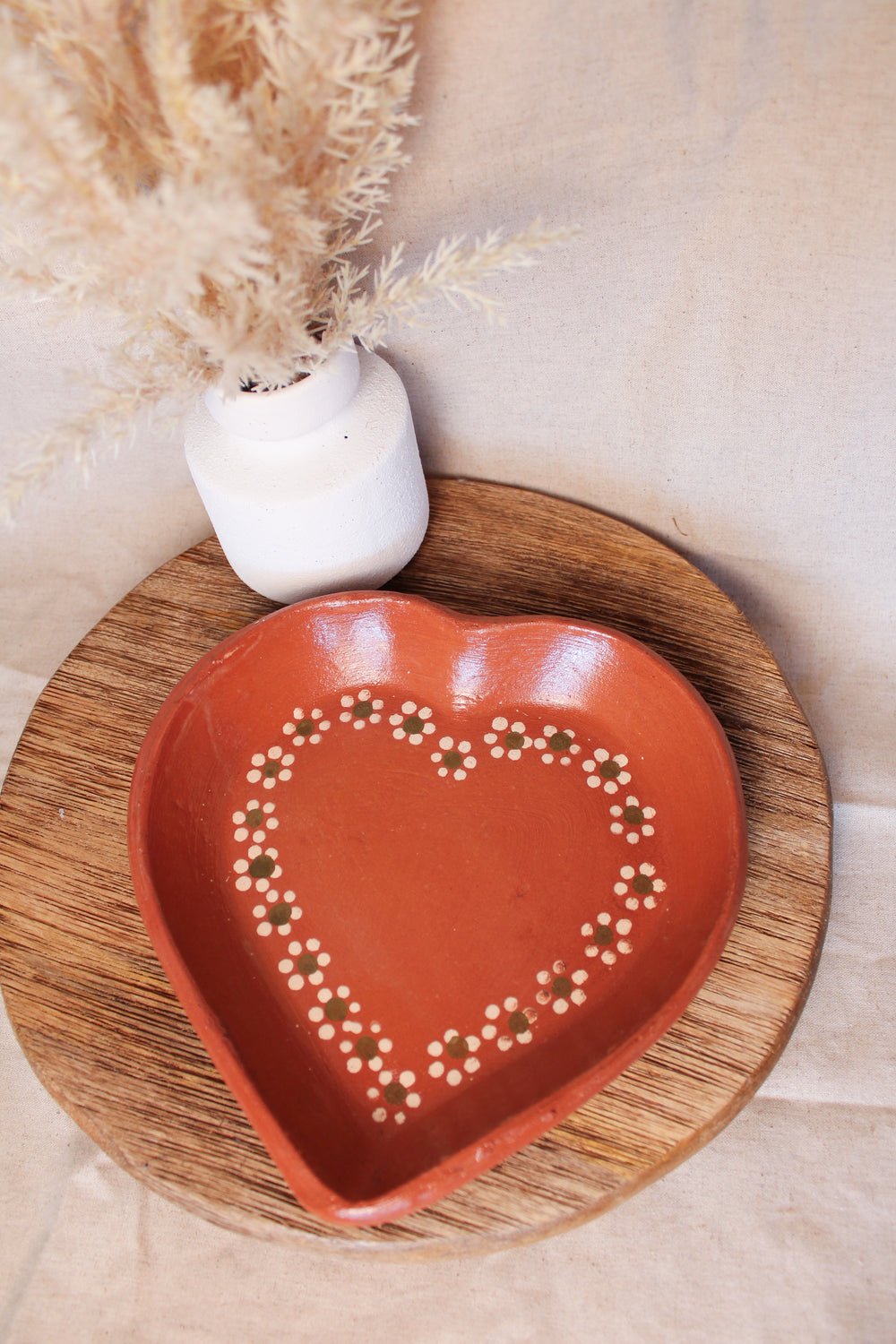Plato Corazon Barro 24cm
